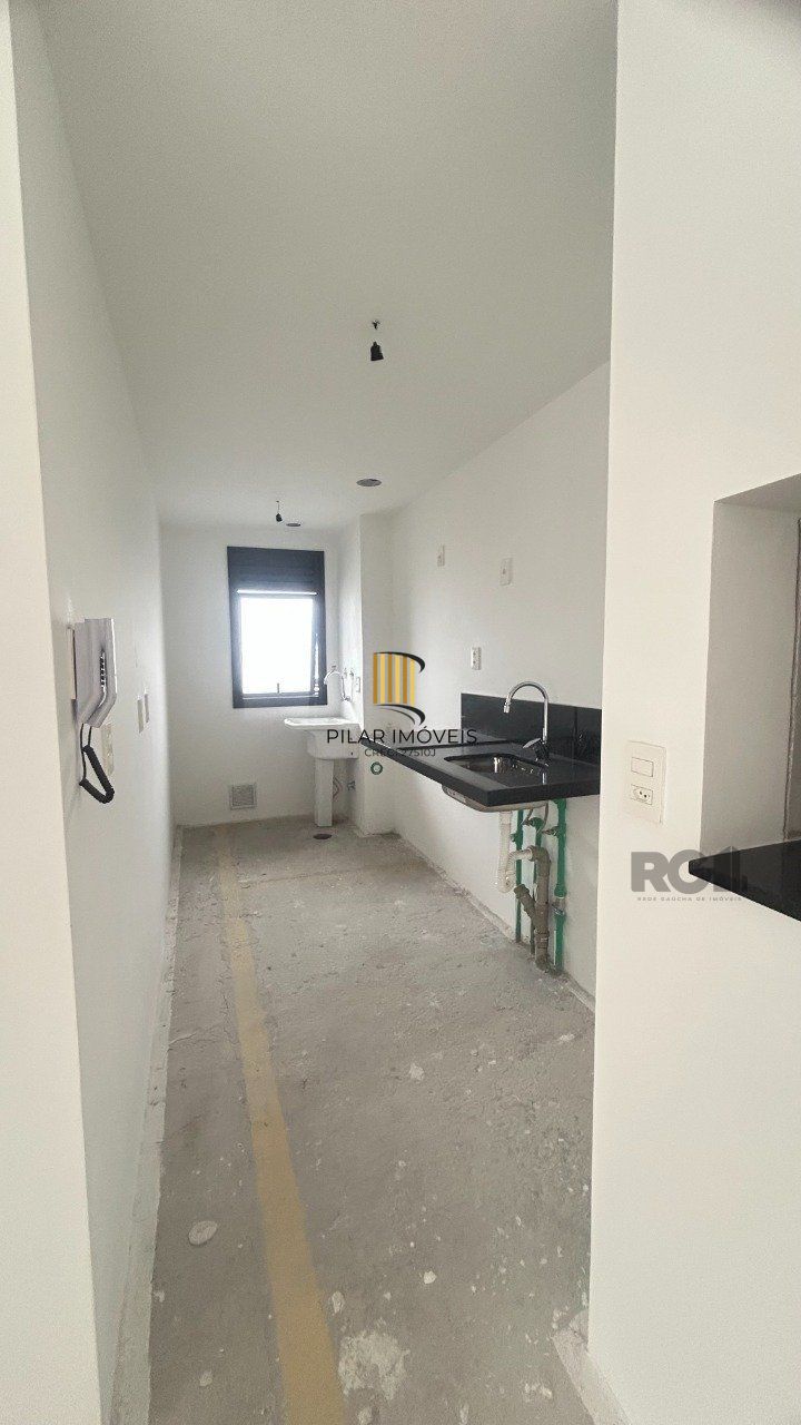 Apartamento 2 dormitórios no bairro Farroupilha
