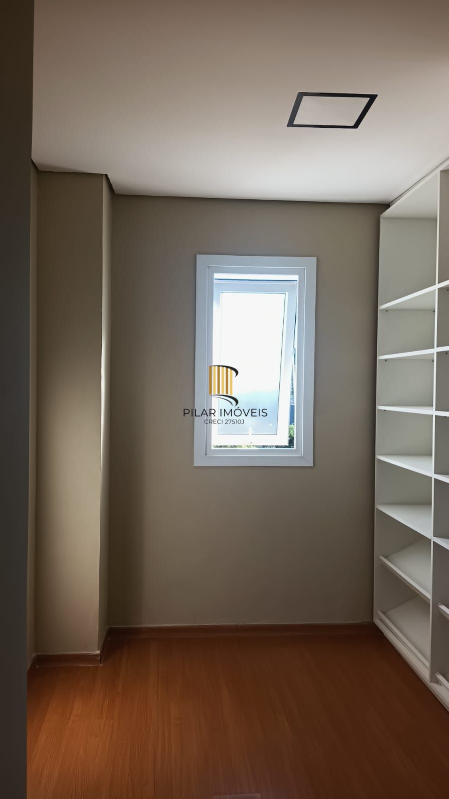 Casa Condominio 3 Dormitório(s) Bairro Castelo Branco