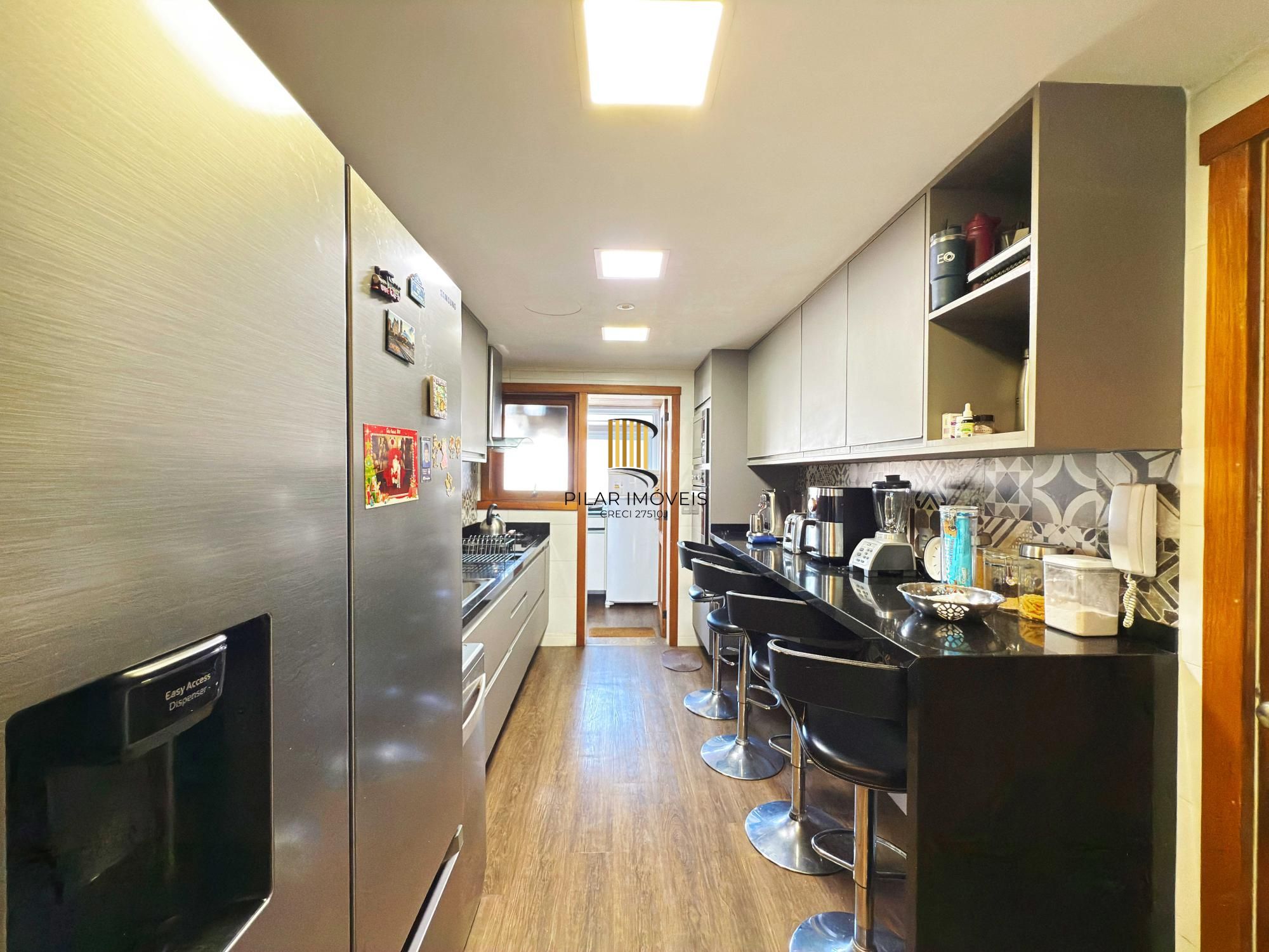 Apartamento 3 dormitórios no bairro Petrópolis