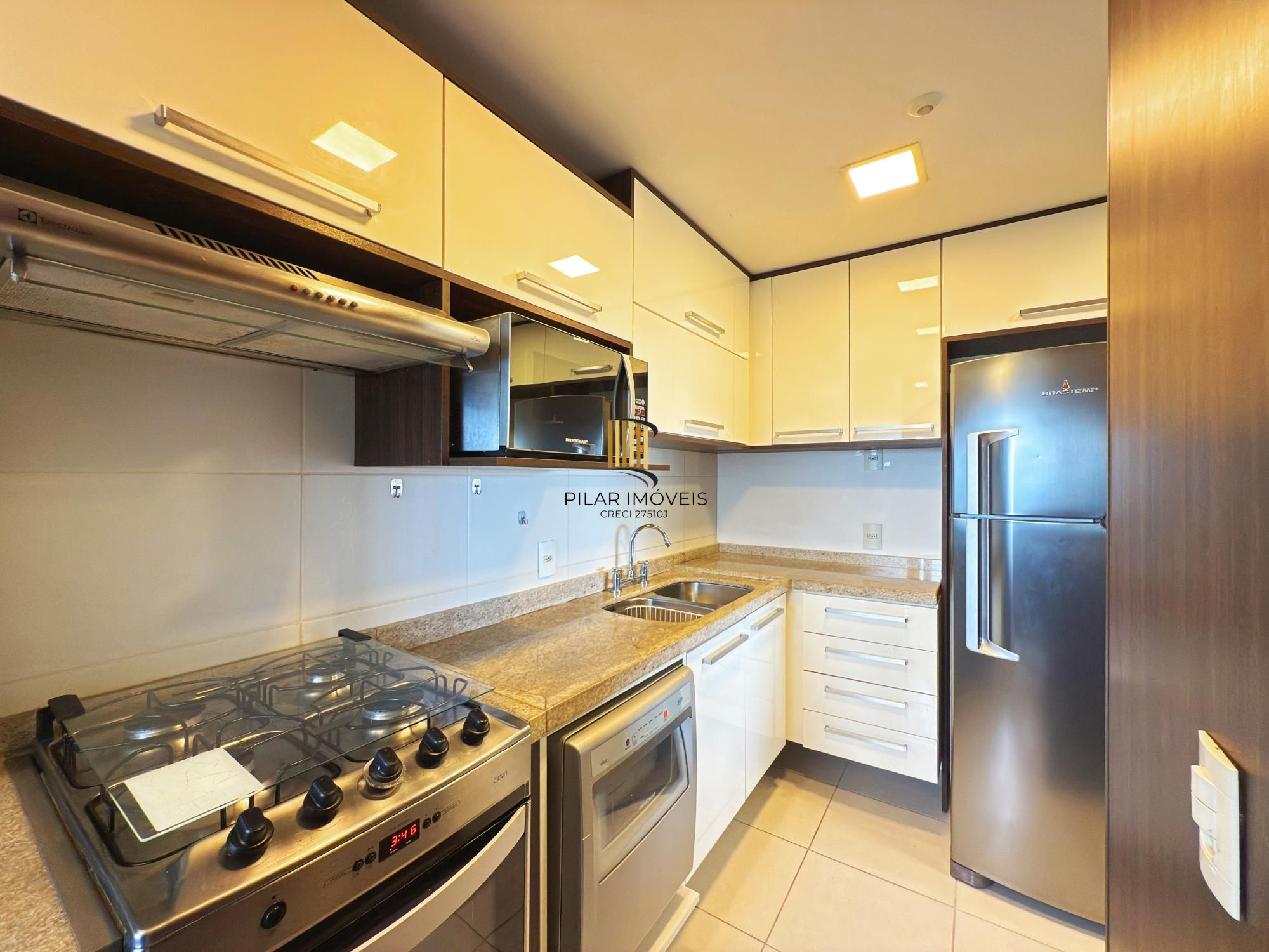 Apartamento 3 dormitórios no bairro Tristeza