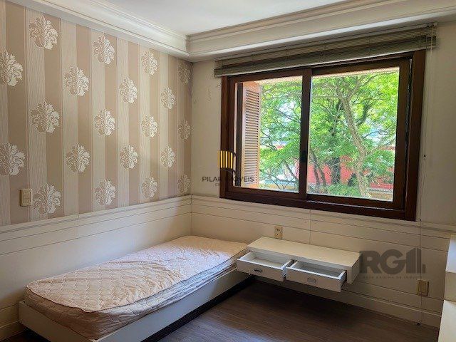 Apartamento 4 dormitórios no bairro Auxiliadora