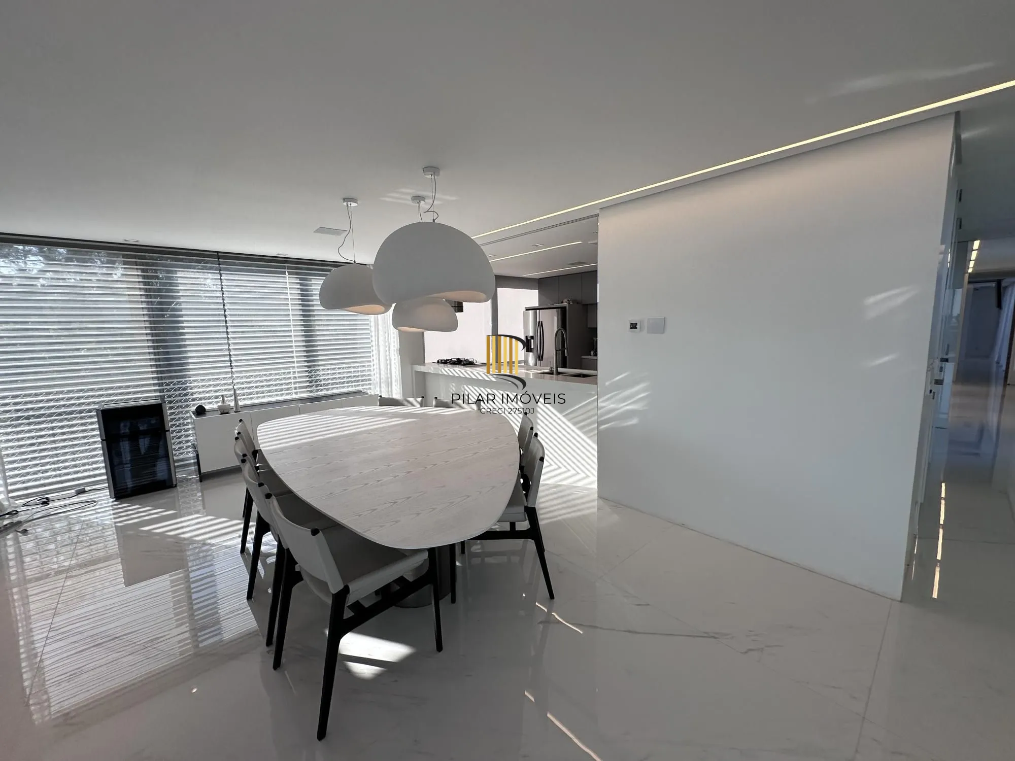 Casa em condomínio de alto padrão a venda no bairro Vila Conceição