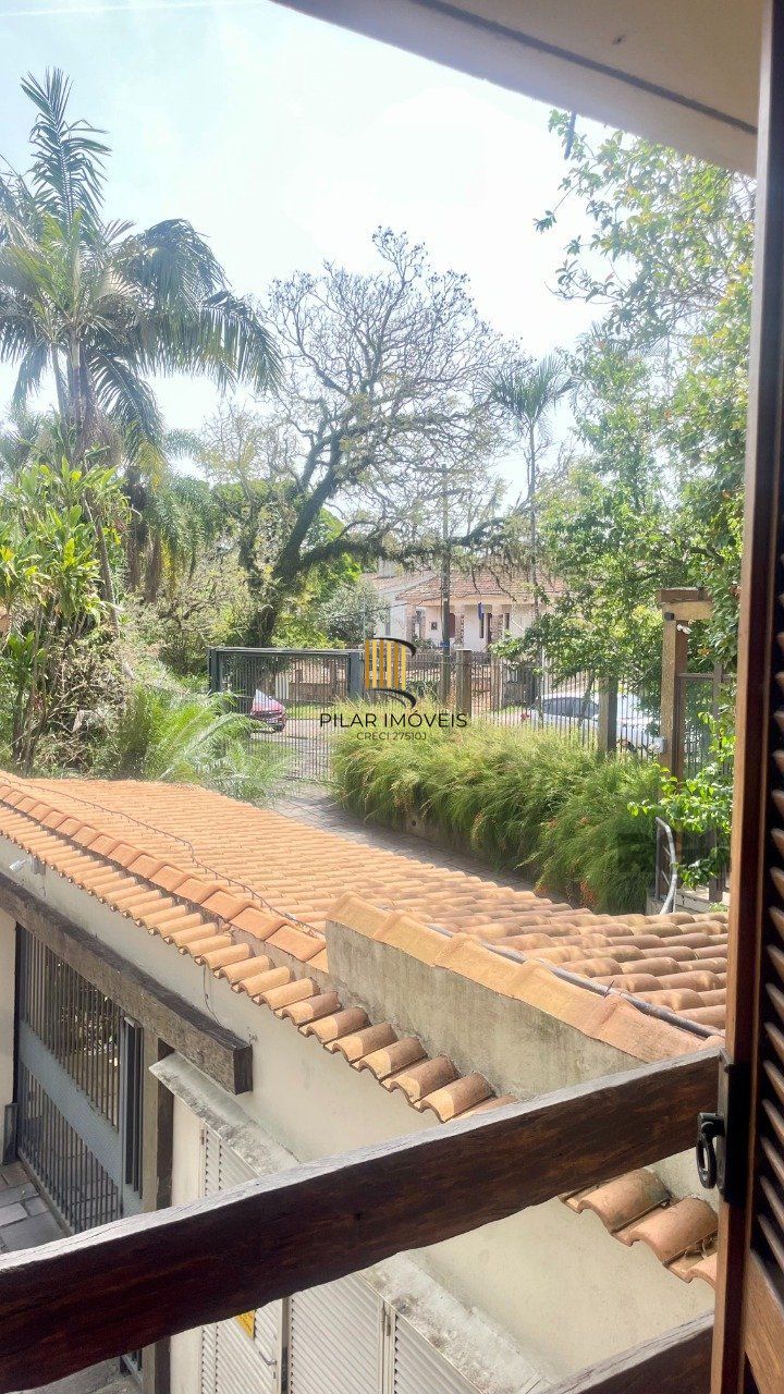 Casa de Condomínio 3 dormitórios no bairro Cristal