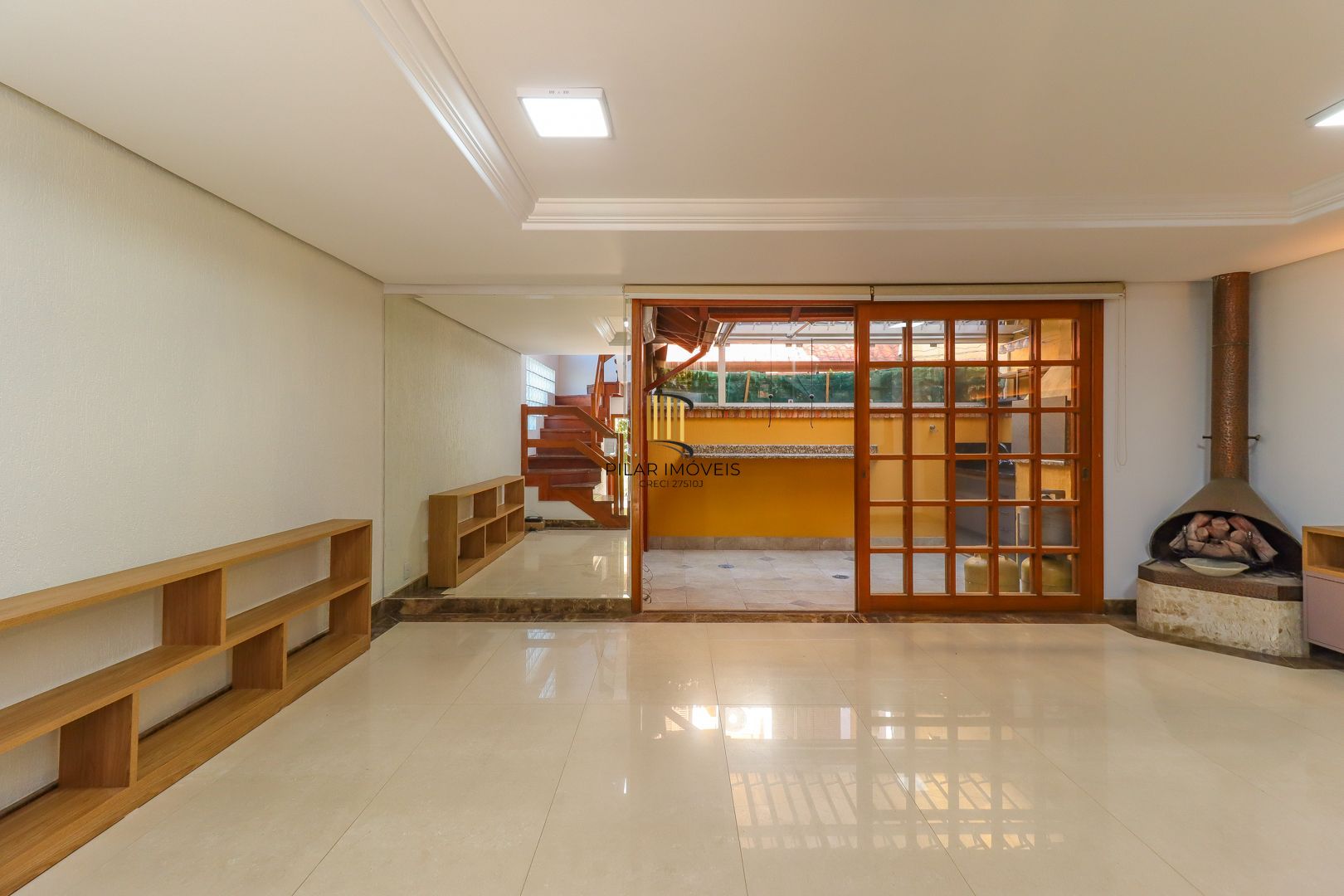 Casa em condomínio 4 dorms a venda na Av. Coronel Marcos,  Pedra Redonda, POA