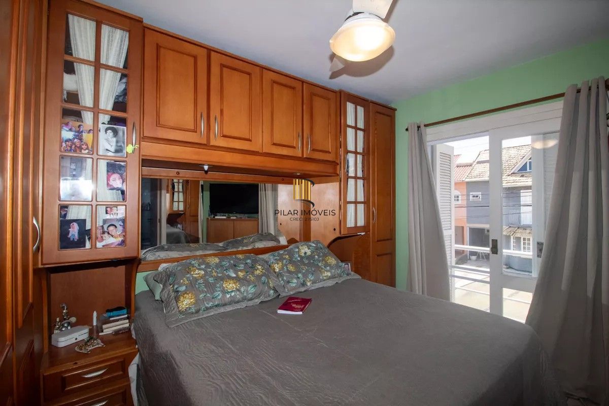 Casa de Condomínio 2 dormitórios no bairro Guarujá