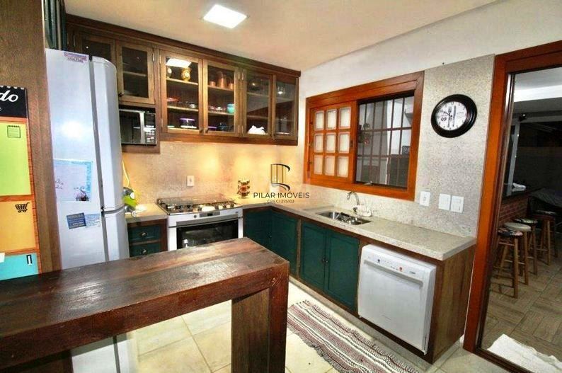 Casa 3 dormitórios no bairro Aberta dos Morros