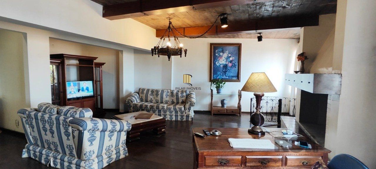 Casa para Venda - 347m², 3 dormitórios, sendo 3 suites, 3 vagas - Sétimo Céu