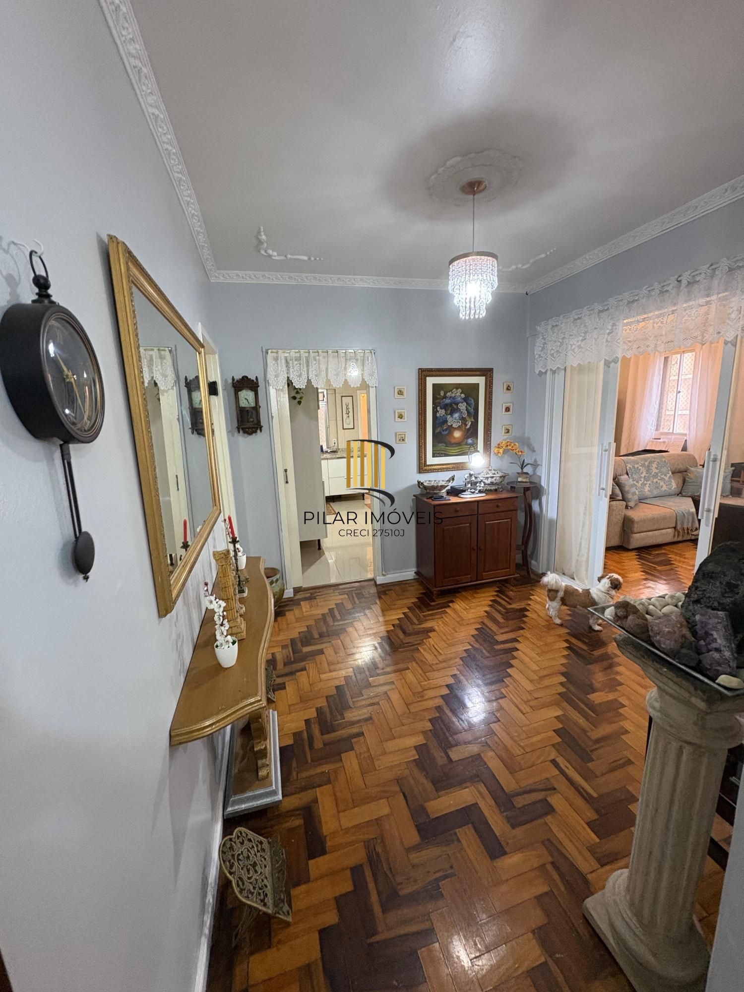 Apartamento com vista para o Guaíba com 4 quartos, portaria e elevador no Centro Histórico