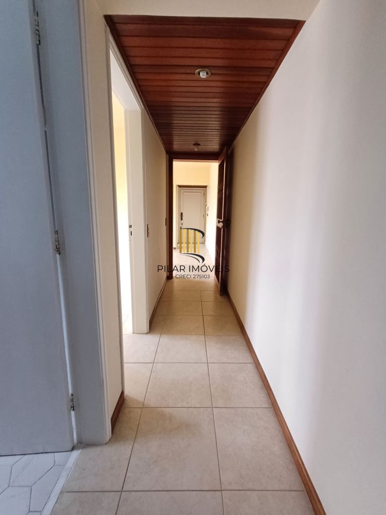 Apartamento a venda no bairro Menino Deus com 2 dormitórios