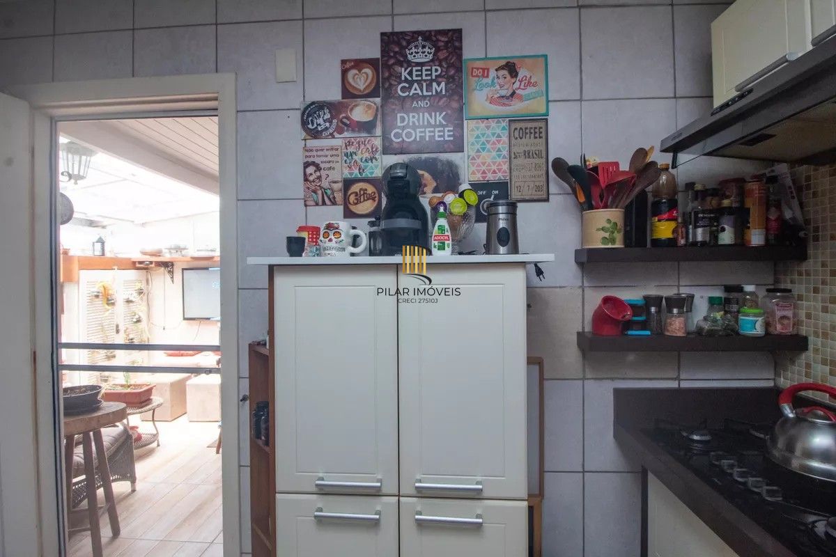 Casa de Condomínio 2 dormitórios no bairro Guarujá