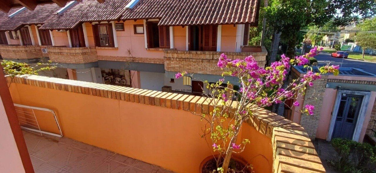 Casa de Condomínio 3 dormitórios no bairro Tristeza