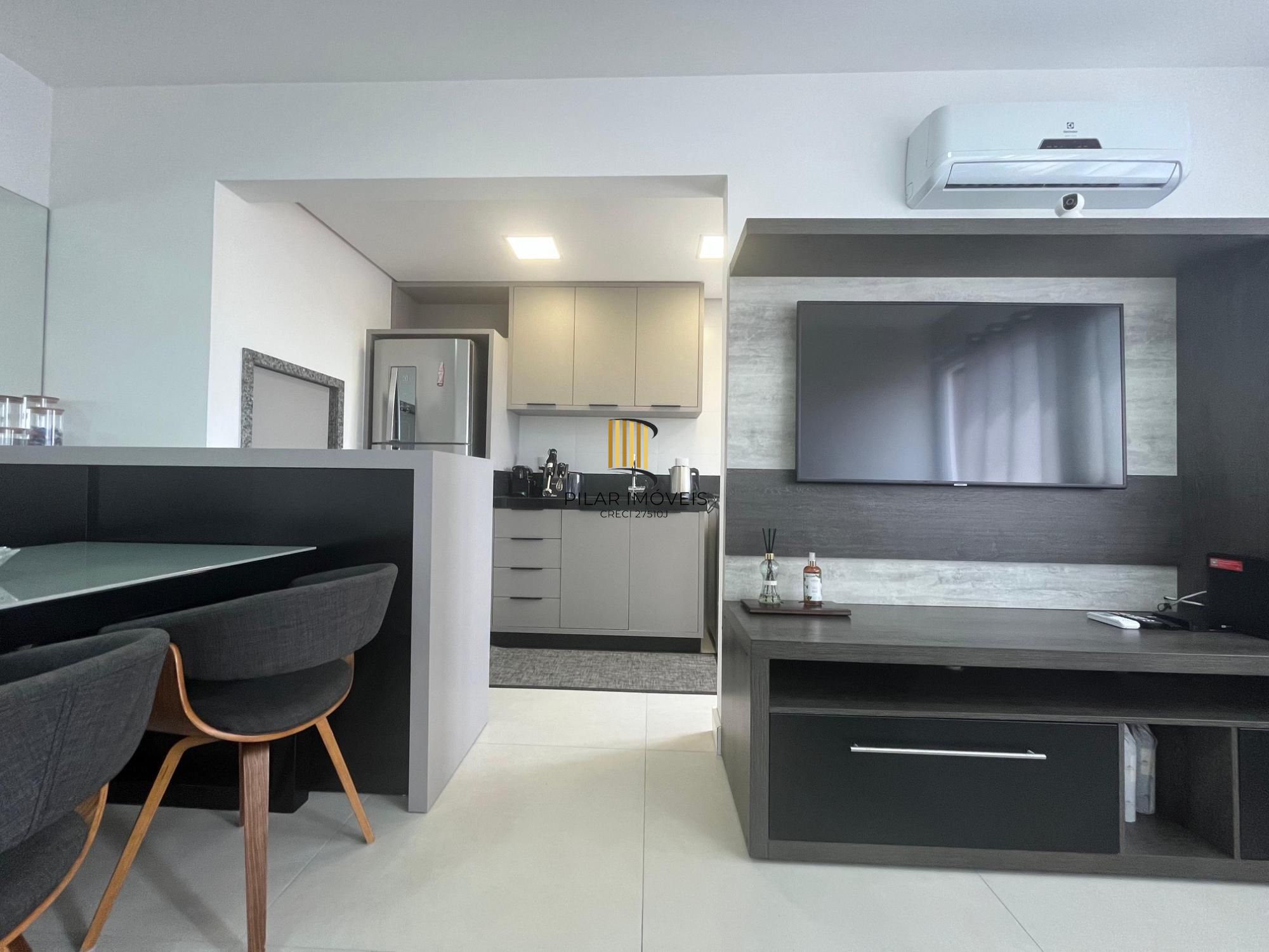 Apartamento 2 dormitórios no bairro Santo Antônio