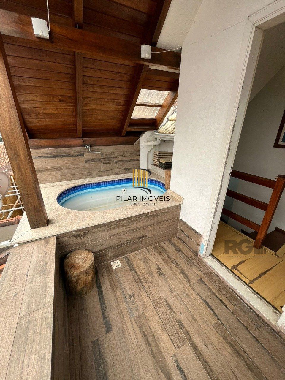 Casa de Condomínio 3 dormitórios no bairro Ipanema