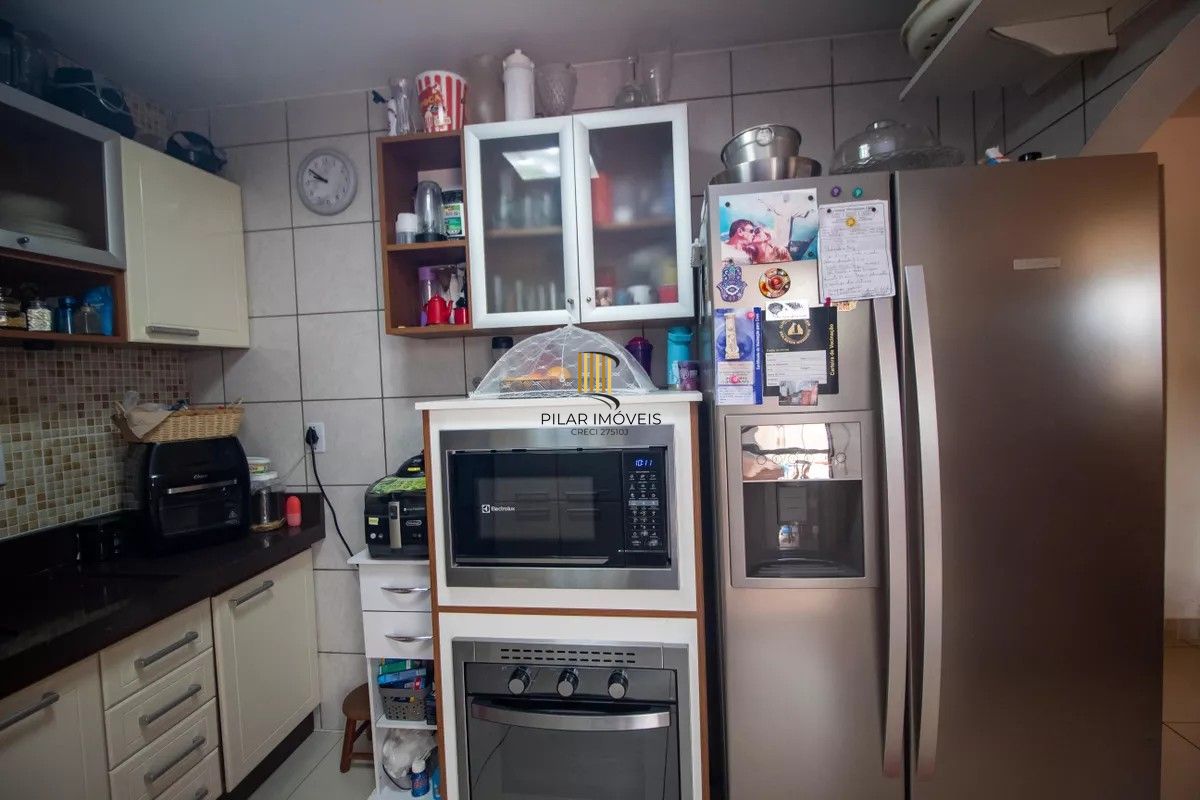 Casa de Condomínio 2 dormitórios no bairro Guarujá