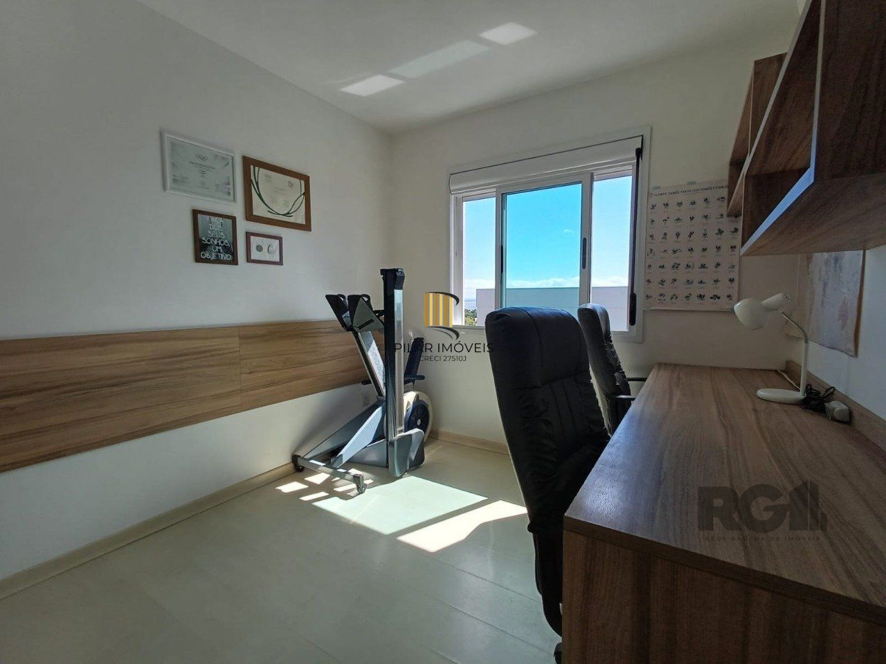 Apartamento 2 dormitórios no bairro Tristeza