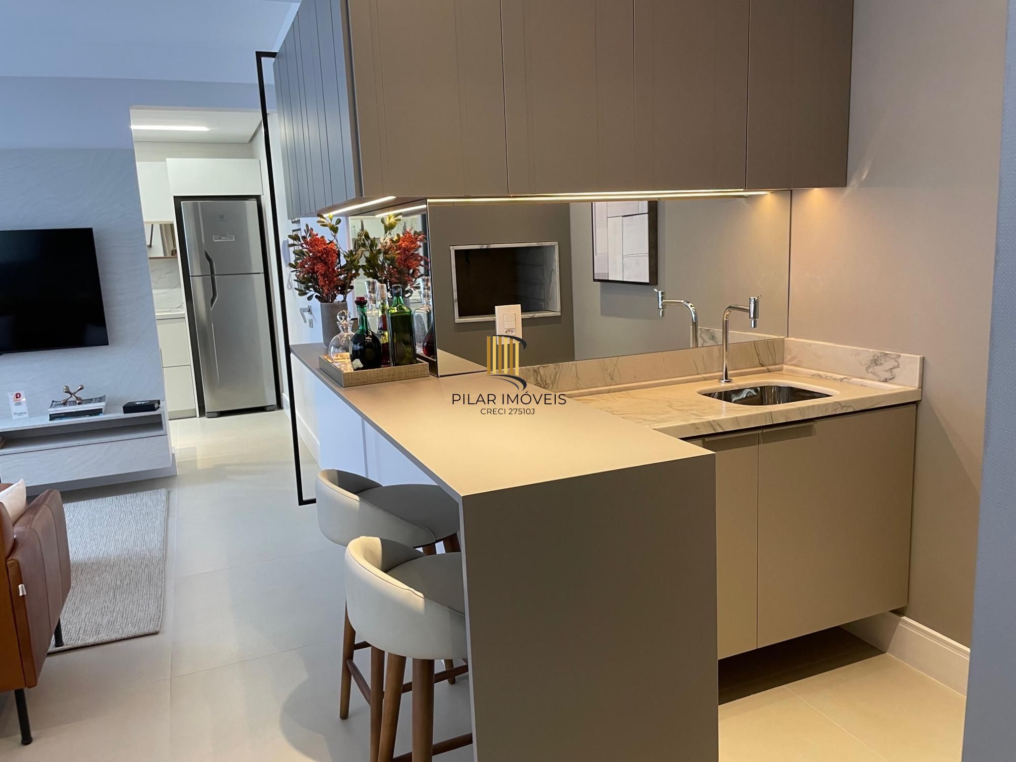 Apartamento 2 dormitórios no bairro Passo da Areia