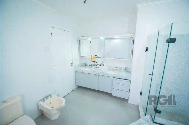 Casa 4 dormitórios no bairro Rio Branco