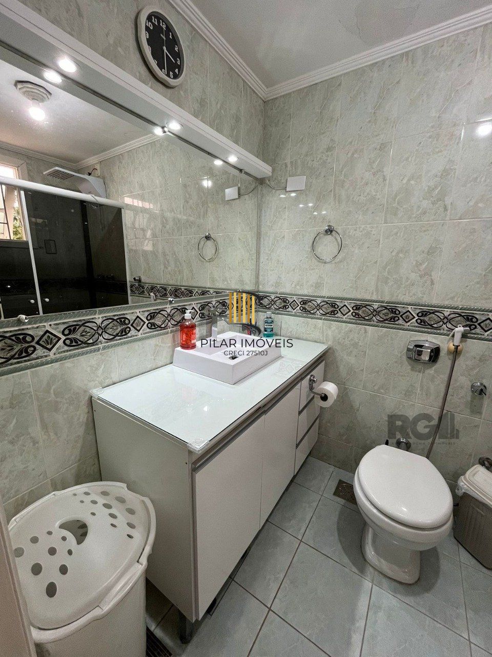 Casa de Condomínio 3 dormitórios no bairro Ipanema