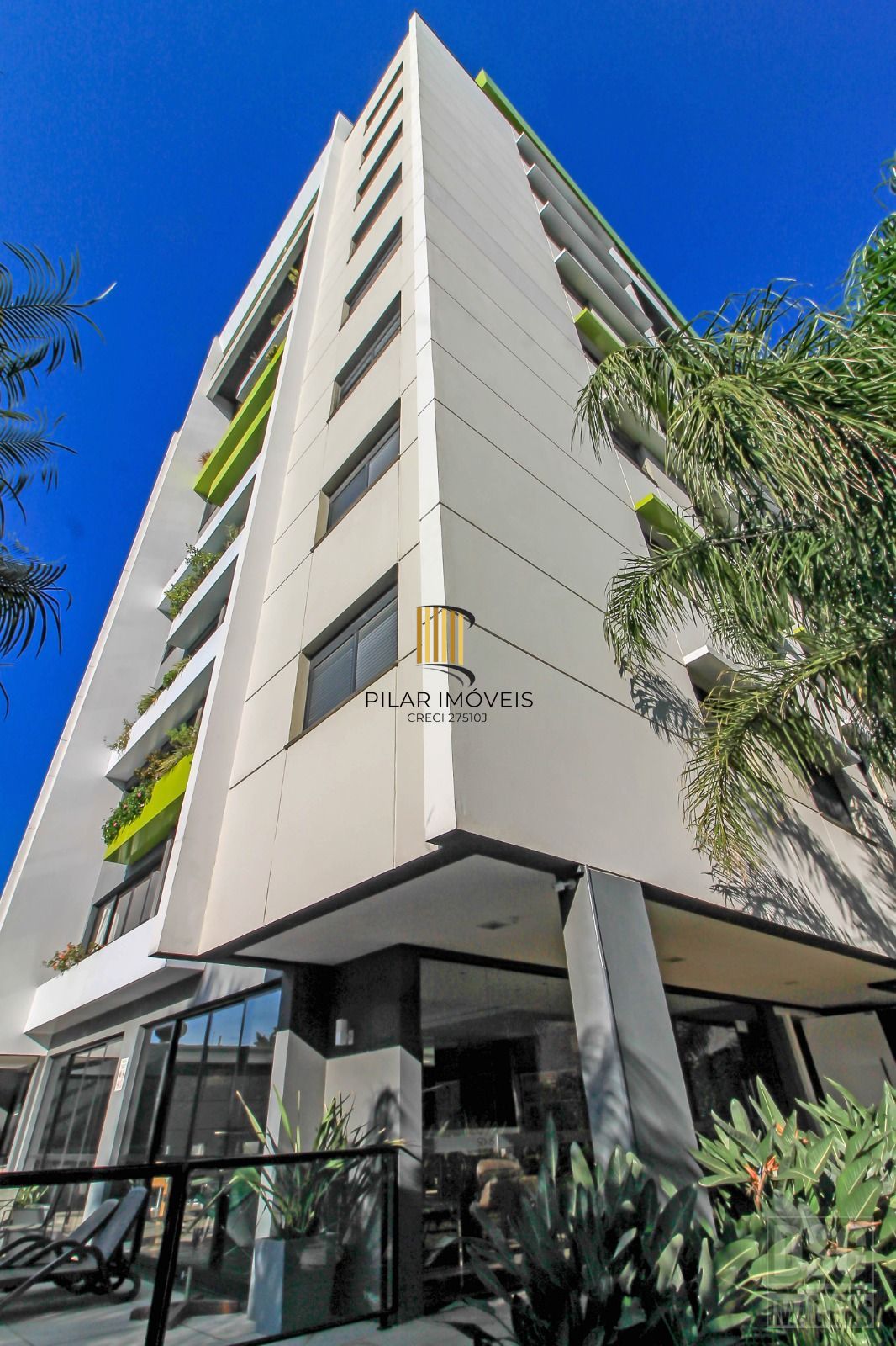 APARTAMENTO 02 DORMITÓRIOS , SUÍTE E VAGA COBERTA