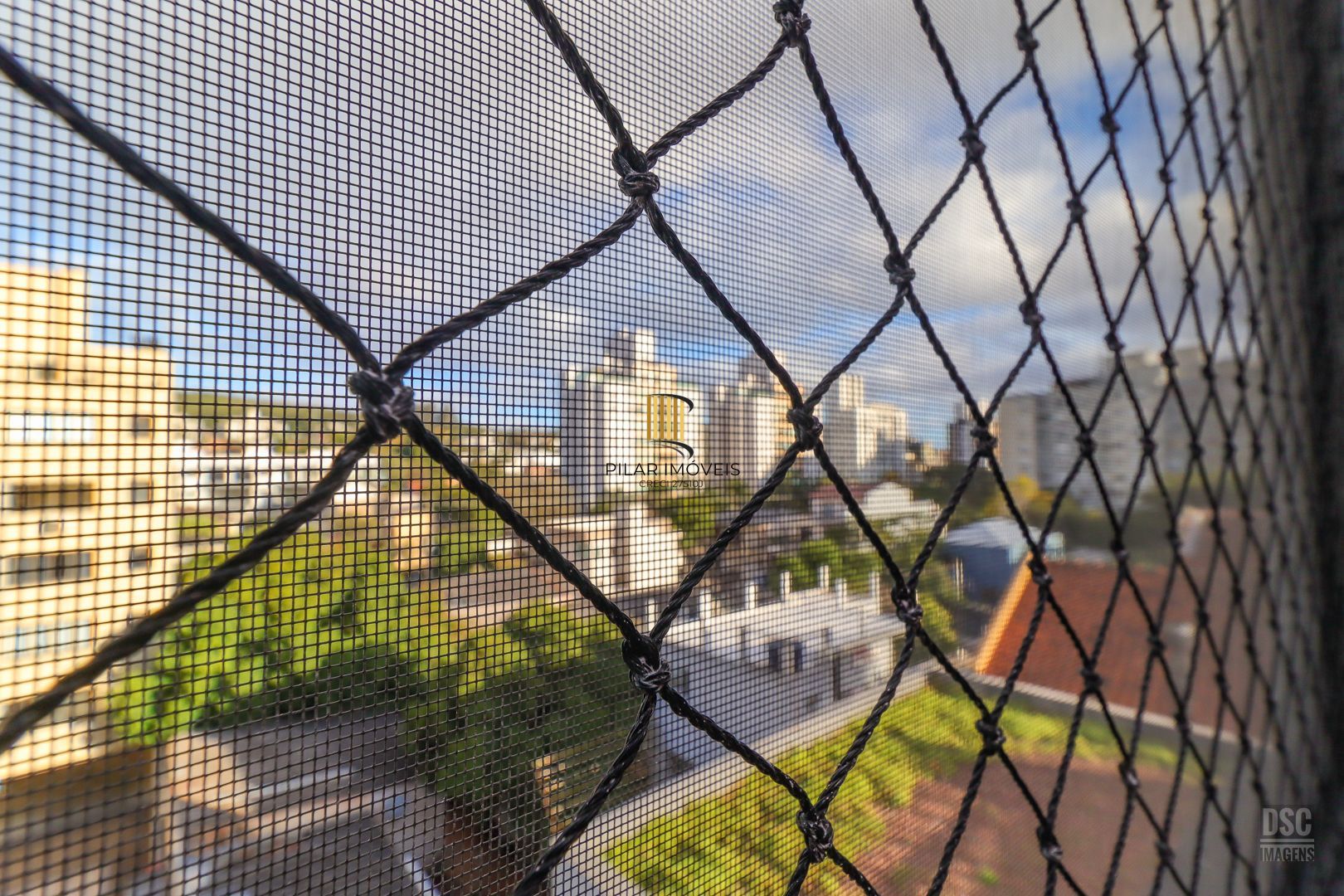 Apartamento 3 Dormitórios no Bairro Tristeza - Infra Lazer com Piscina Térmica