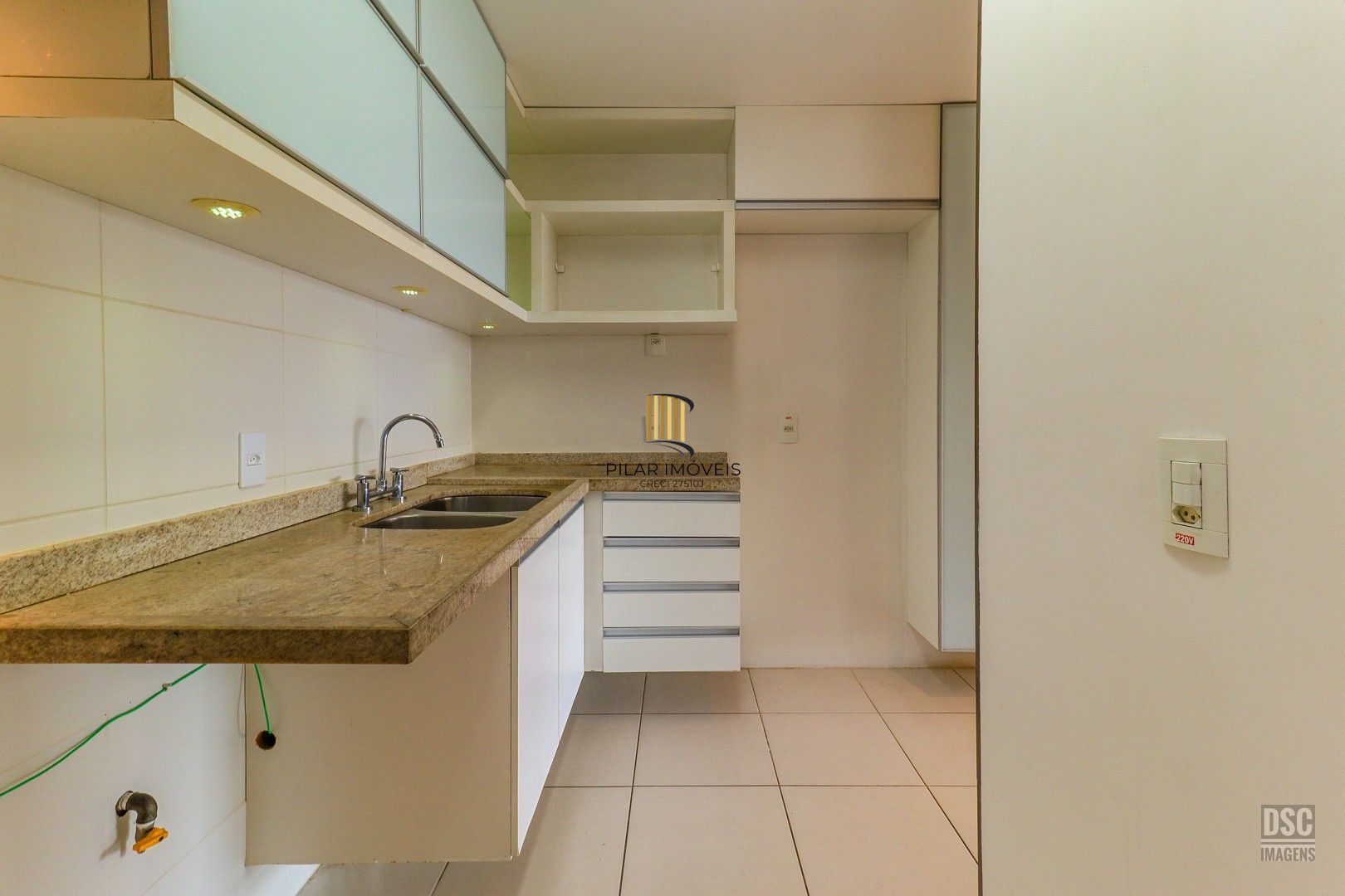 Apartamento 3 dorm. (suíte), churrasqueira, infra completa vagas e portaria