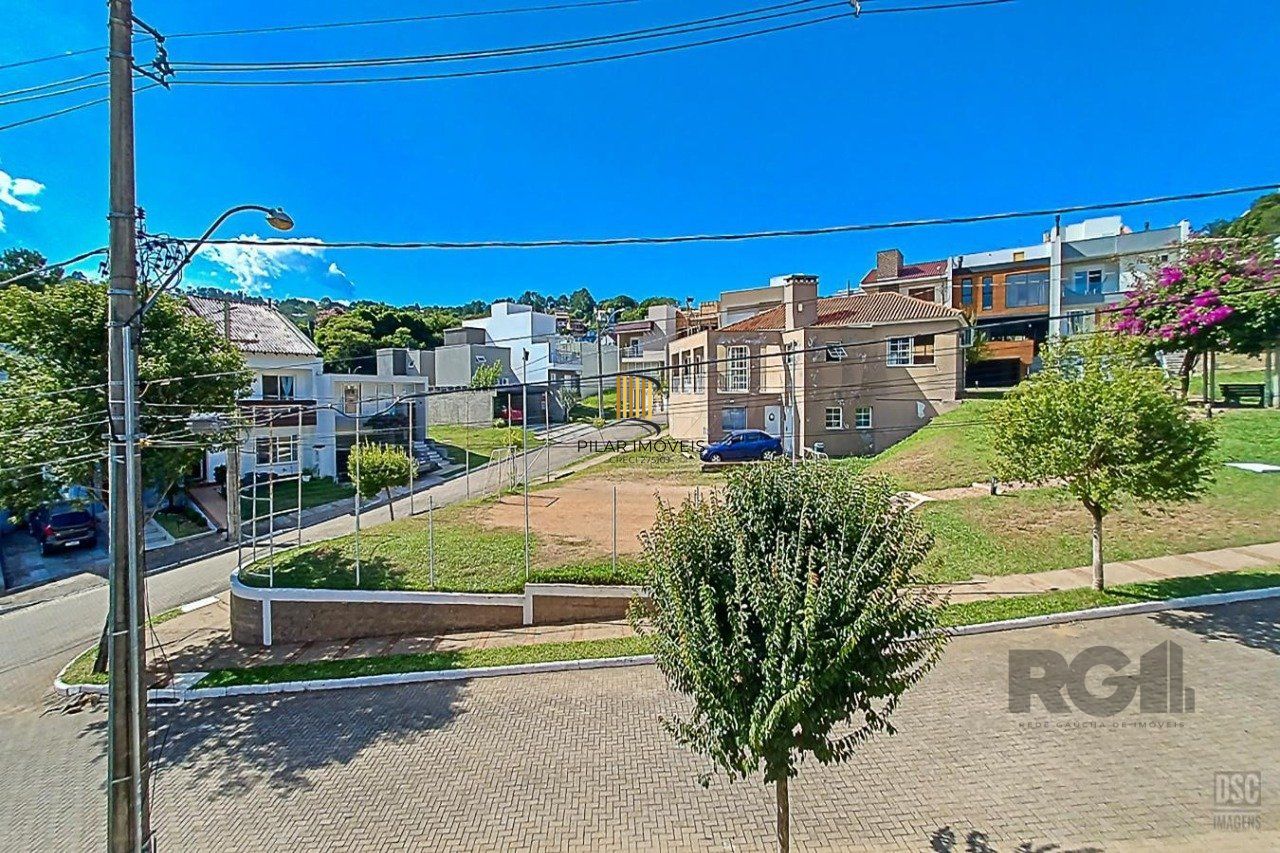 Casa de Condomínio 3 dormitórios no bairro Vila Nova