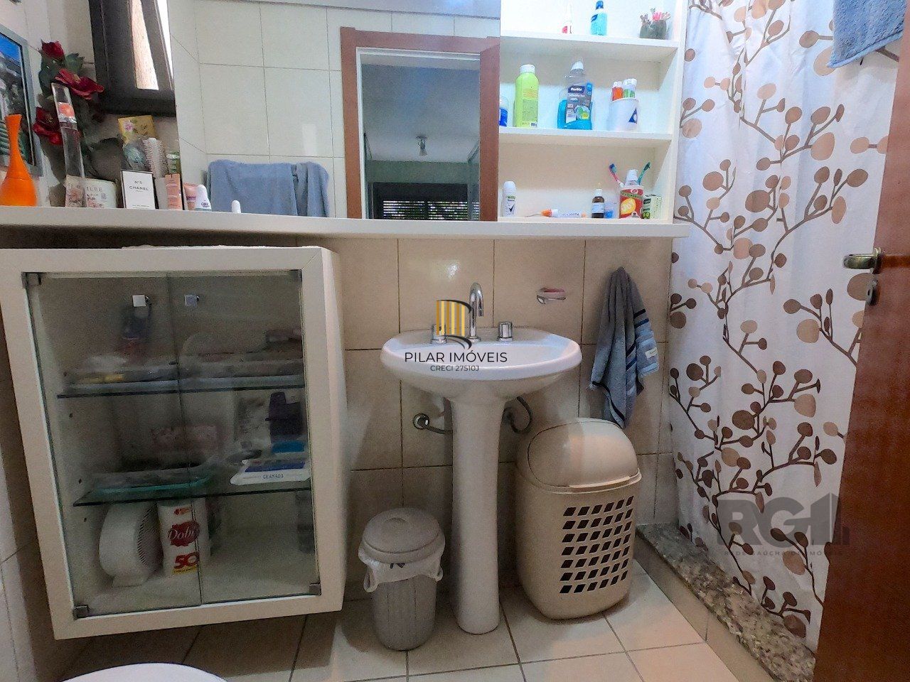 Apartamento 03 dormitórios com suite na Tristeza