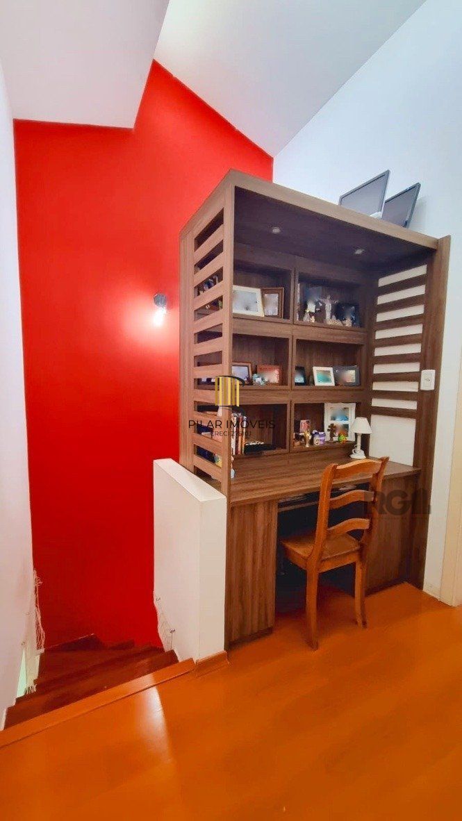 Casa 3 dormitórios no bairro Ipanema