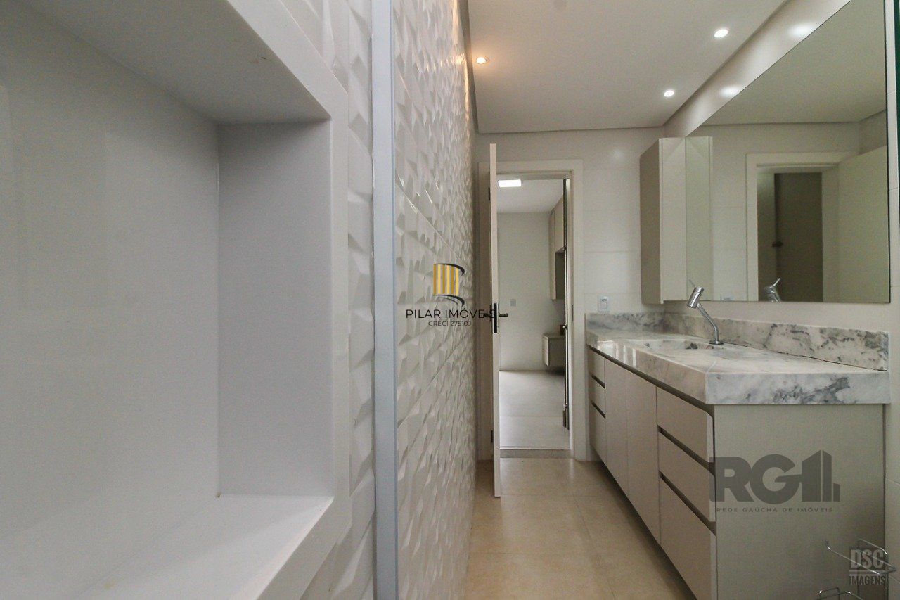 Casa de Condomínio 3 dormitórios no bairro Vila Nova