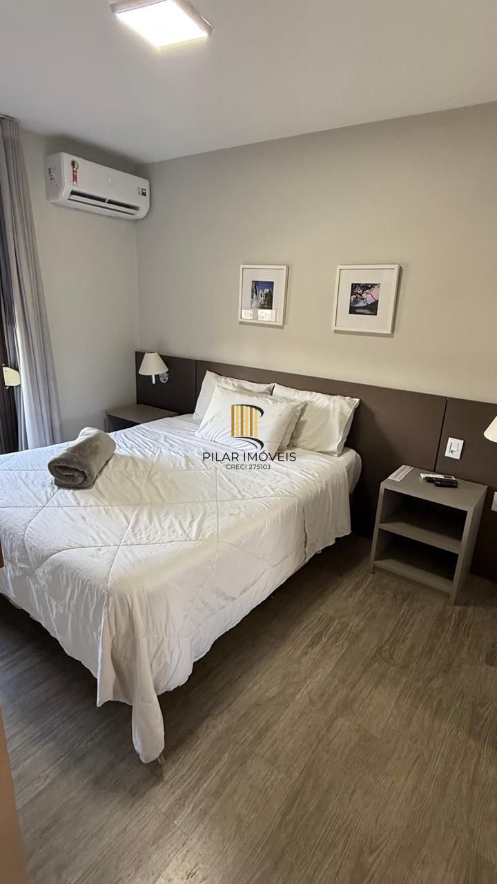 Flat 1 dormitório no bairro Praia de Belas