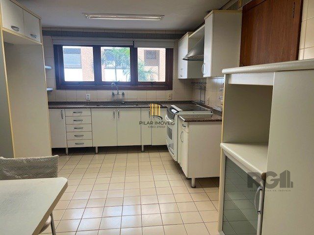 Apartamento 4 dormitórios no bairro Auxiliadora