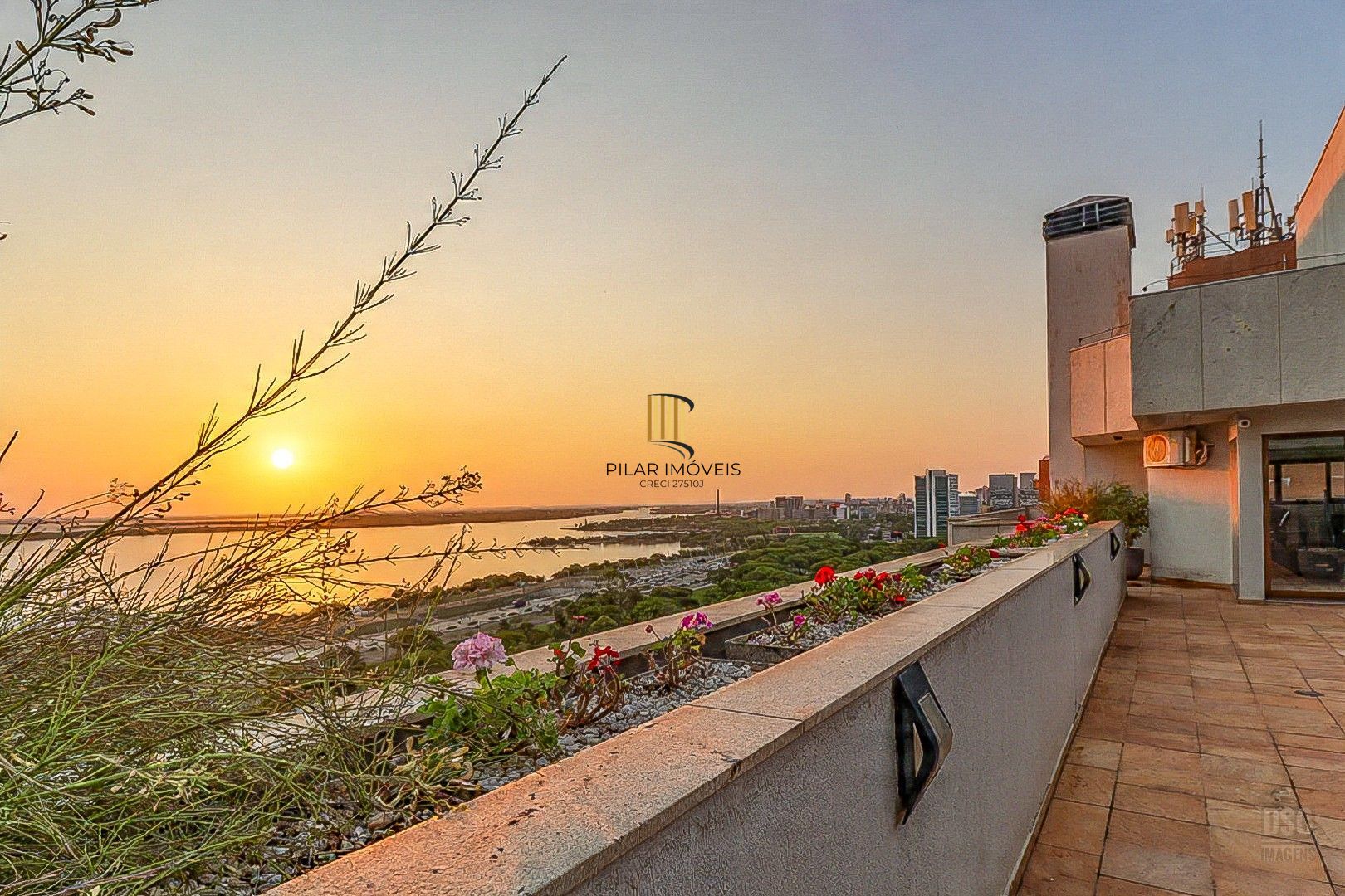 Apartamento 3 dormitórios no bairro Praia de Belas