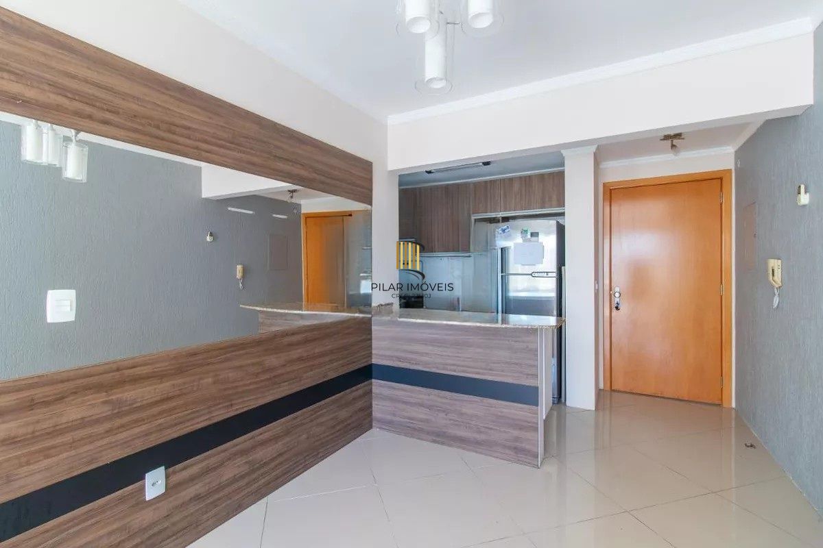 Apartamento 2 dormitórios no bairro Cavalhada