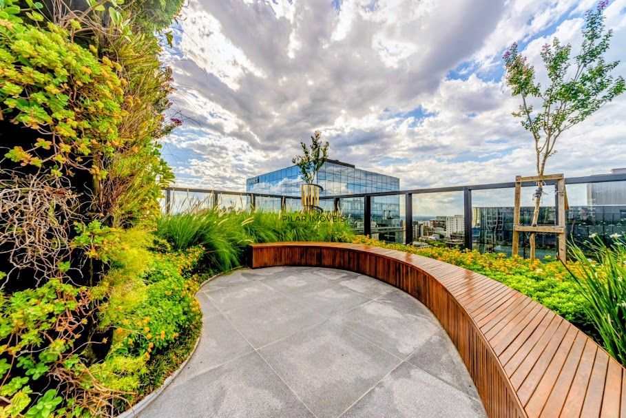 Loft no Condomínio Carlos Gomes Square no bairro Três Figueiras