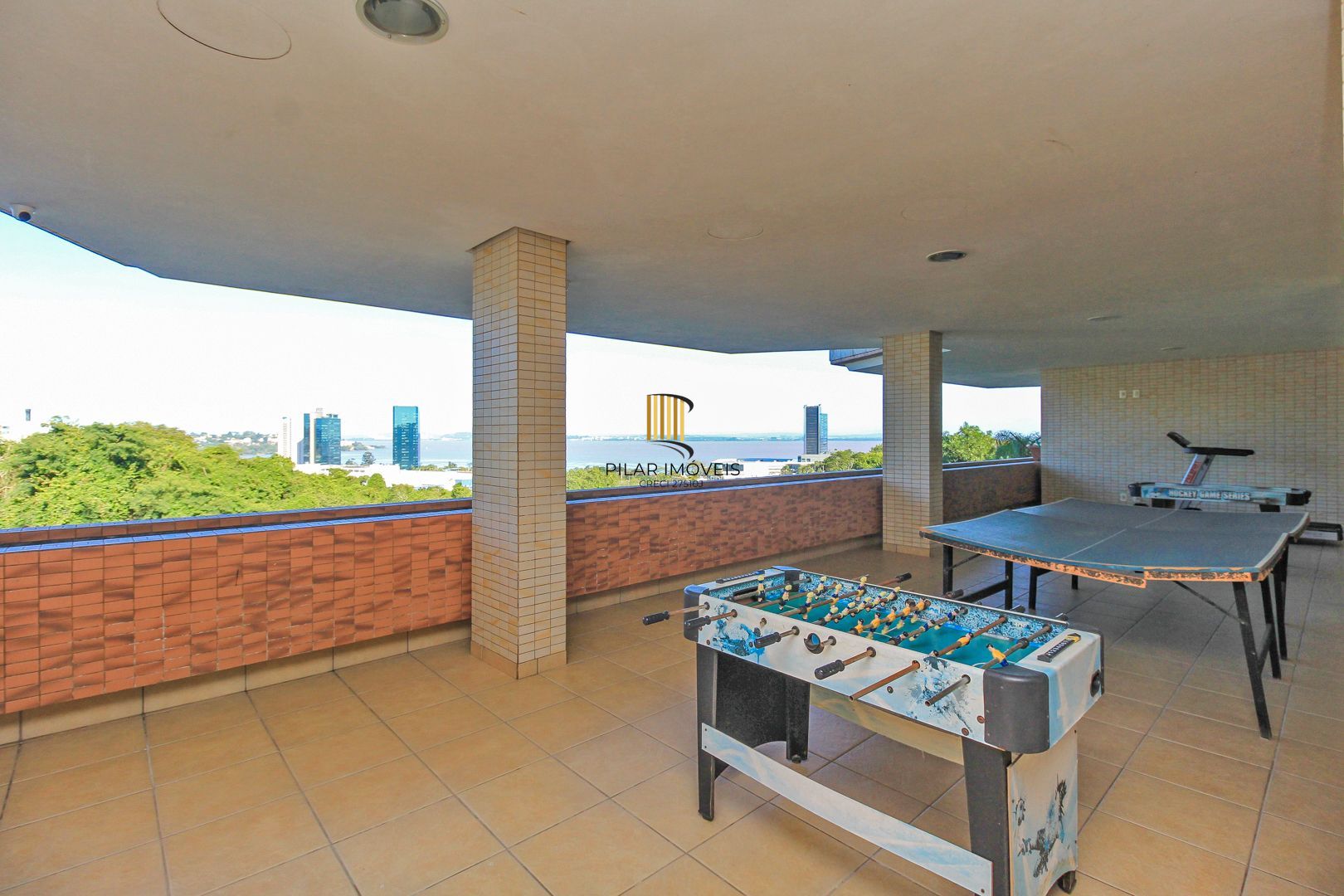 Apartamento alto padrão , 3 suítes, 3 vagas garagem, depósito, bairro Cristal