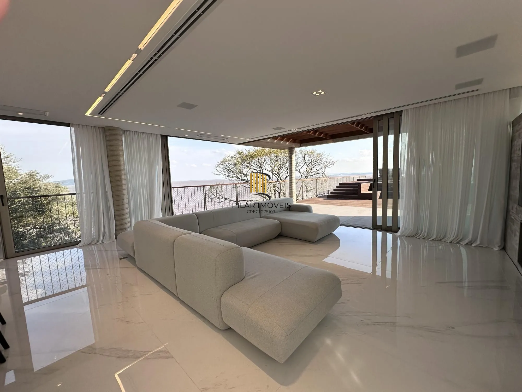 Casa em condomínio de alto padrão a venda no bairro Vila Conceição