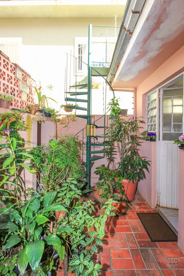 Casa de Condomínio 3 dormitórios no bairro Tristeza