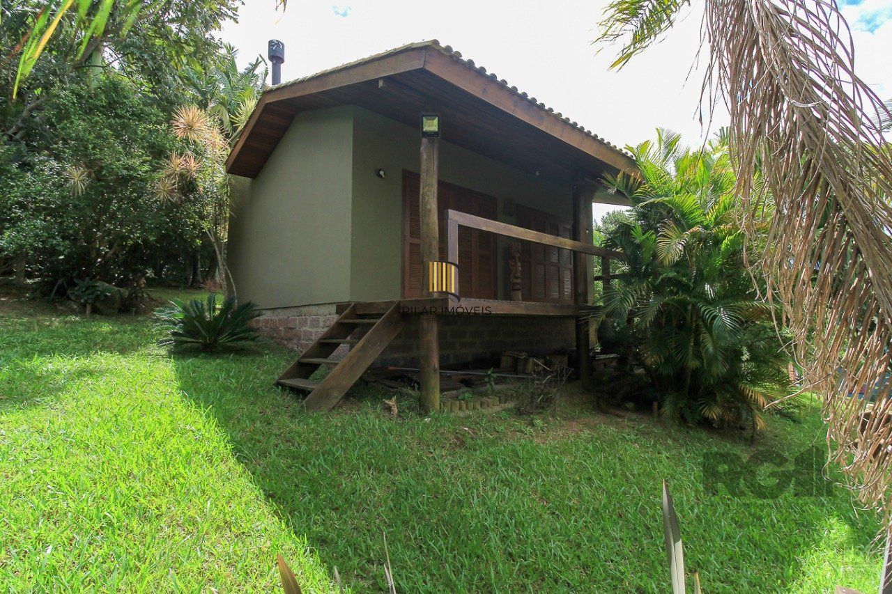 Casa de Condomínio 3 dormitórios no bairro Campo Novo