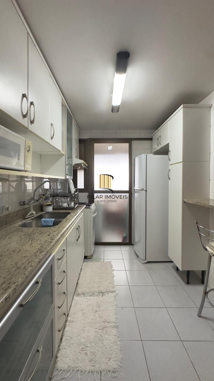 Apartamento 3 dormitórios com suíte, 2 vagas cobertas e infra no bairro Santana