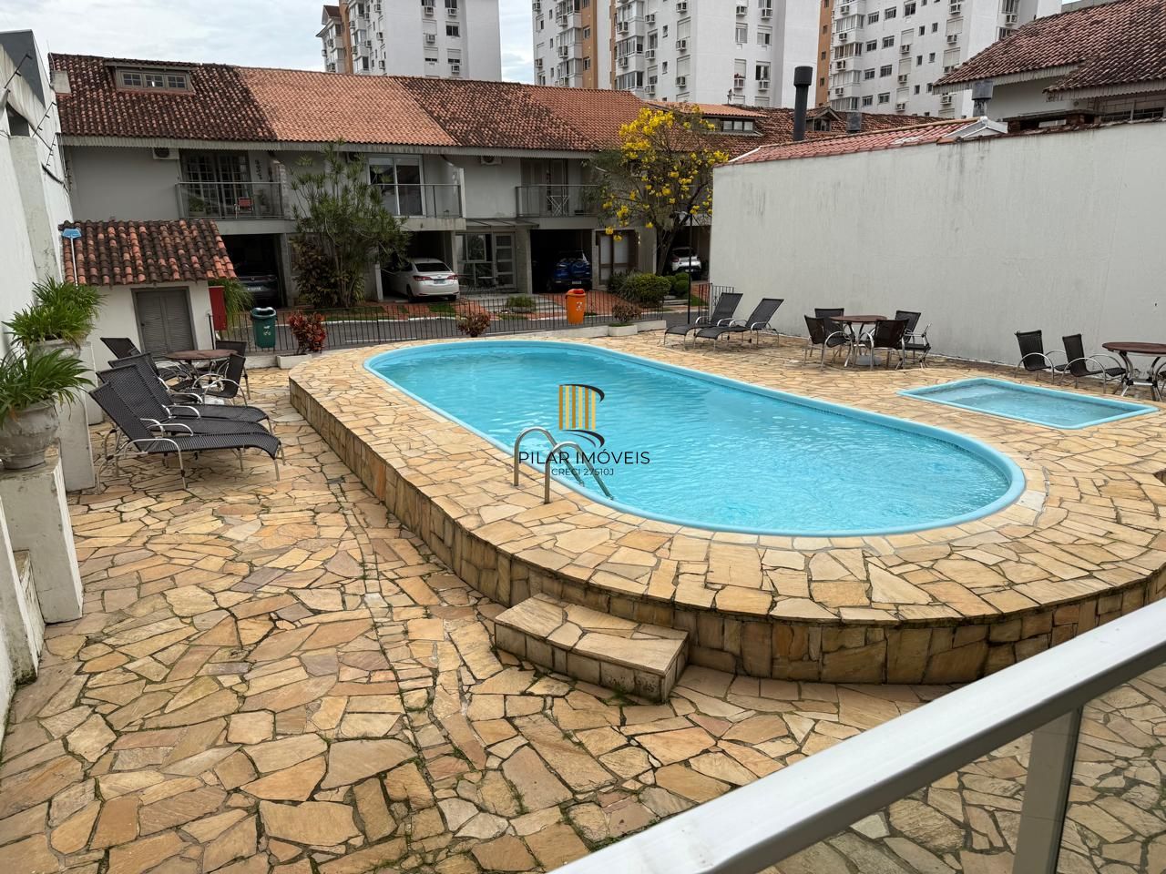 Casa de Condomínio 3 dormitórios no bairro Tristeza