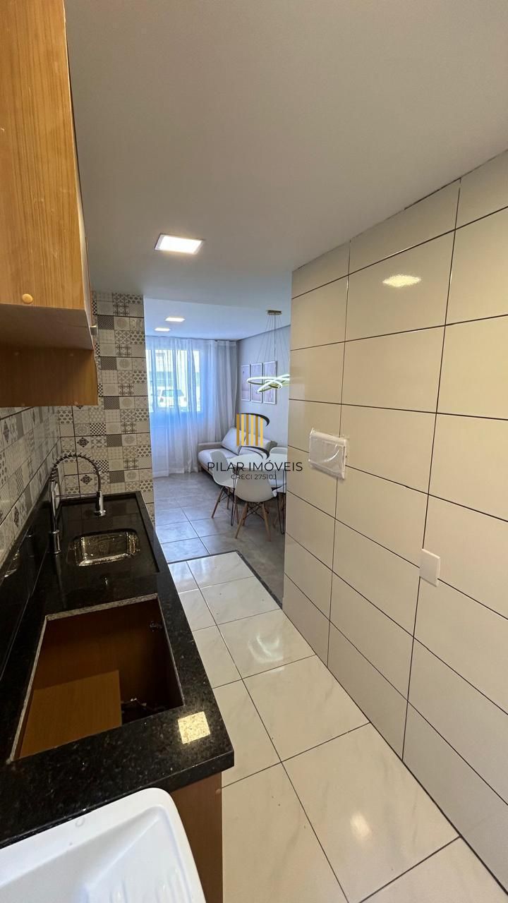 Apartamento térreo com 2 dormitórios e vaga na Hípica