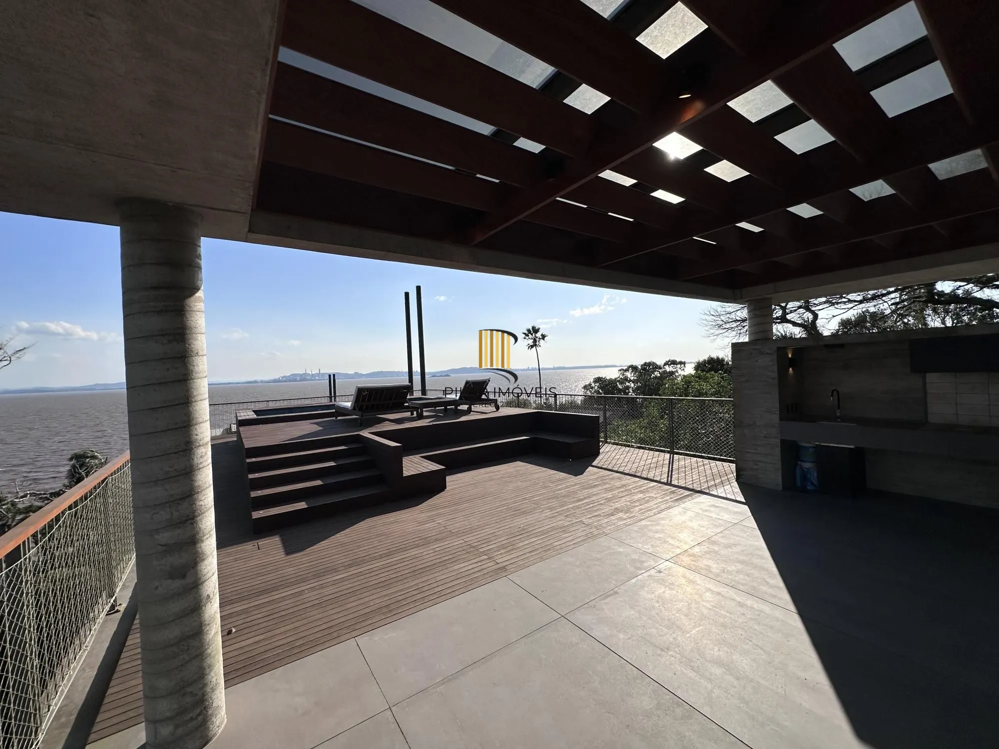 Casa em condomínio de alto padrão a venda no bairro Vila Conceição