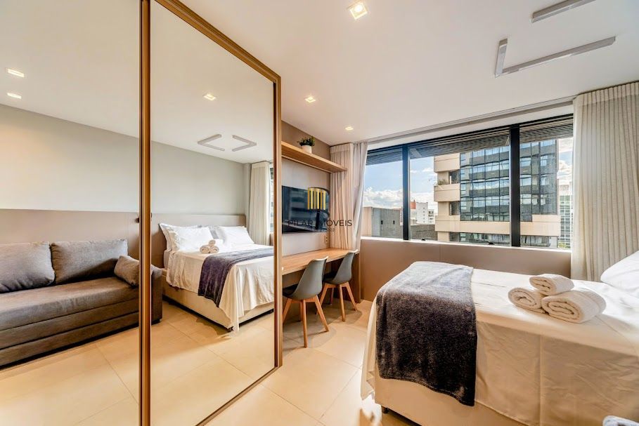 Loft no Condomínio Carlos Gomes Square no bairro Três Figueiras