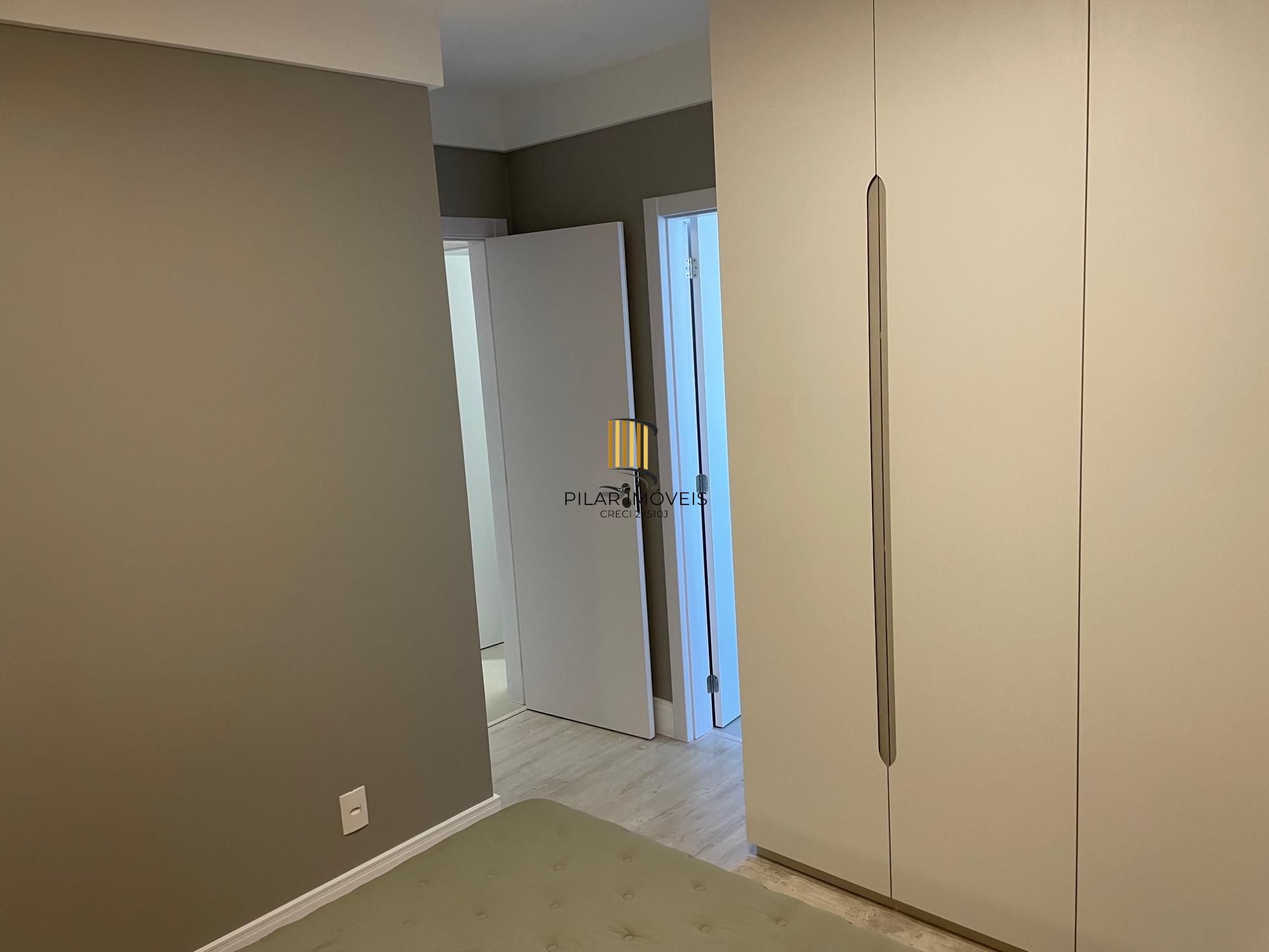 Apartamento 2 dormitórios no bairro Passo da Areia