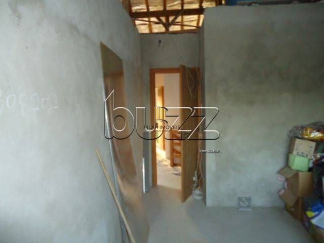 Casa para Venda - 154m², 4 dormitórios, sendo 1 suites, 2 vagas - Hípica