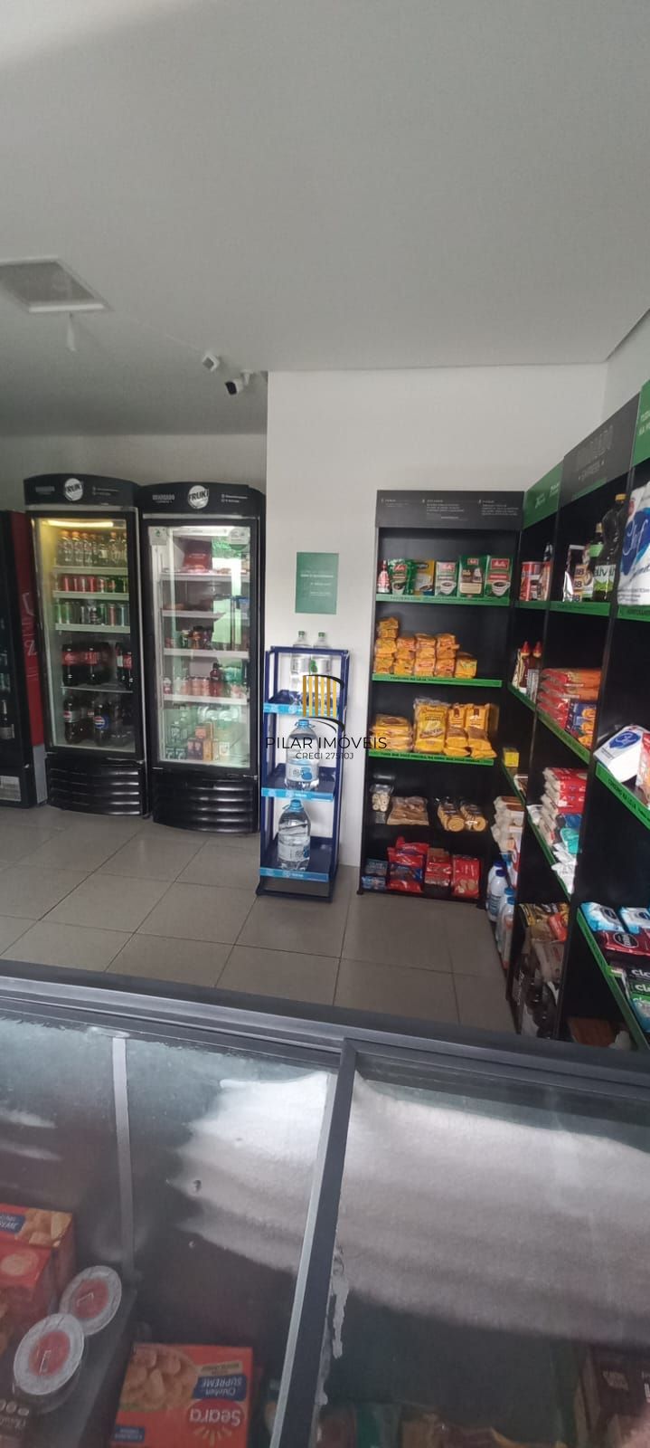 Apartamento de 3 dormitórios, 2 vagas cobertas, infra completa no Passo Da Areia