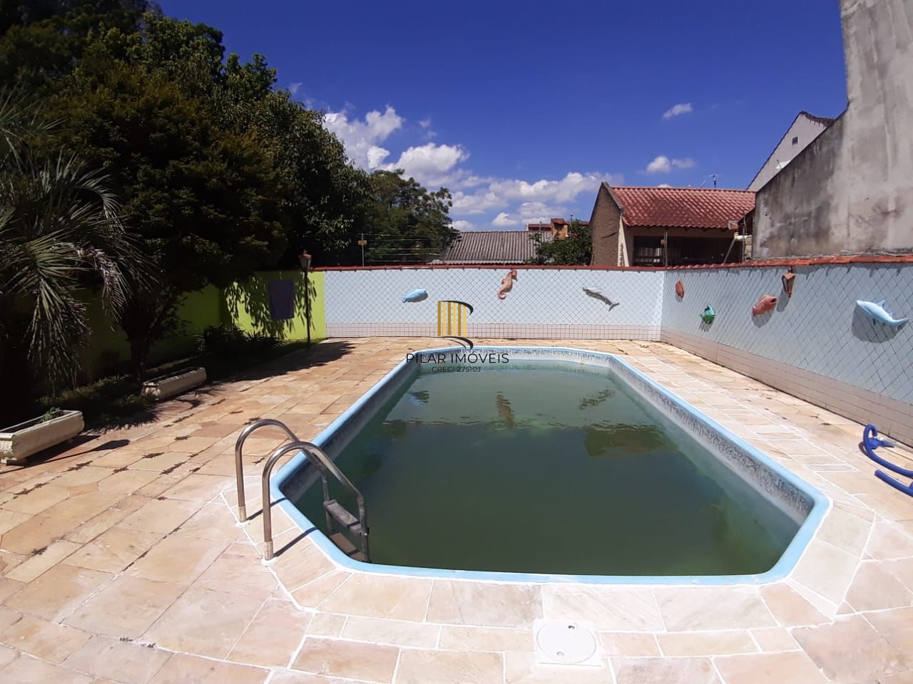 Casa com 4 dormitorios com 2 suites