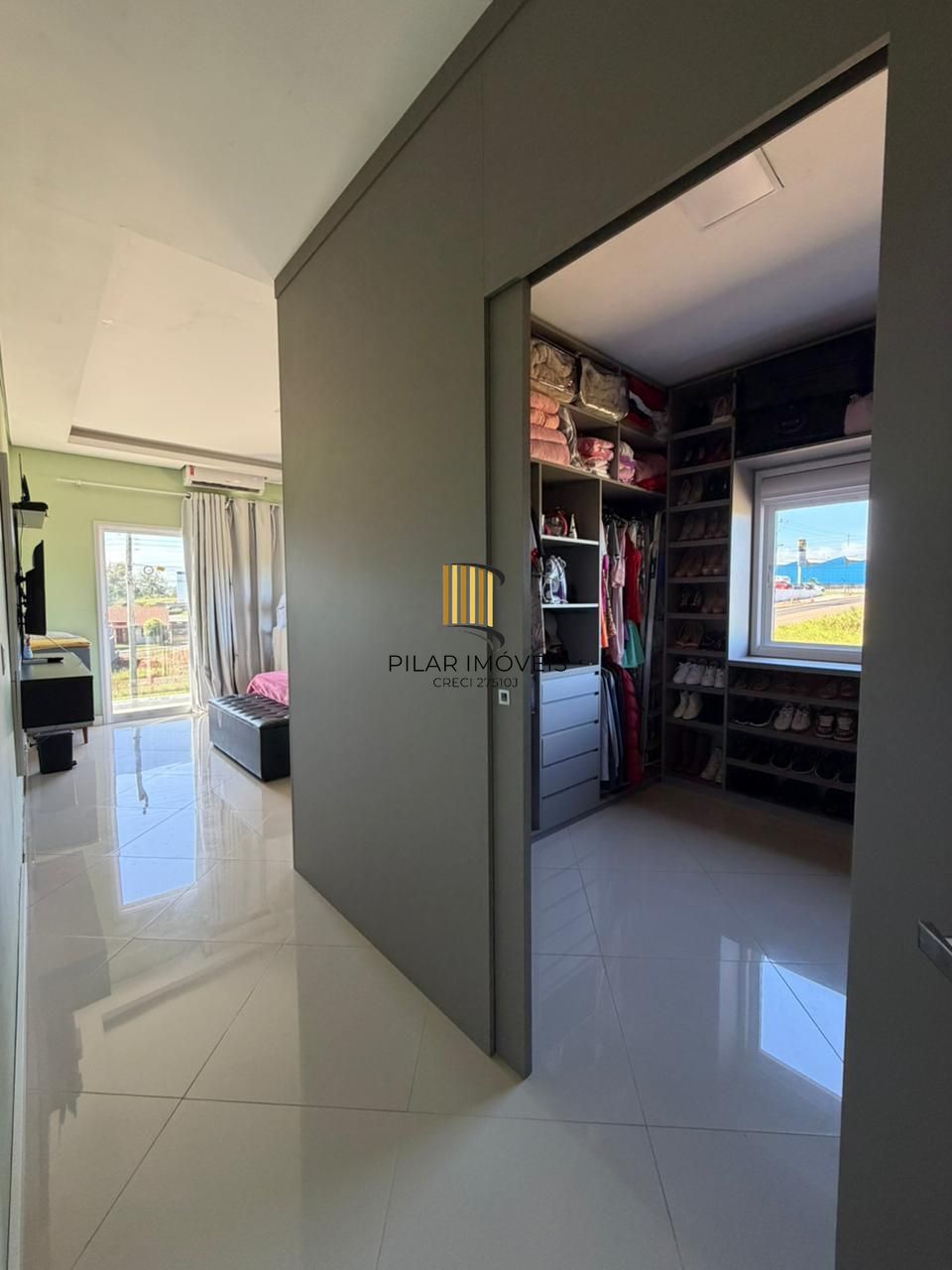 Linda casa 3 dormitorios com 1 suite