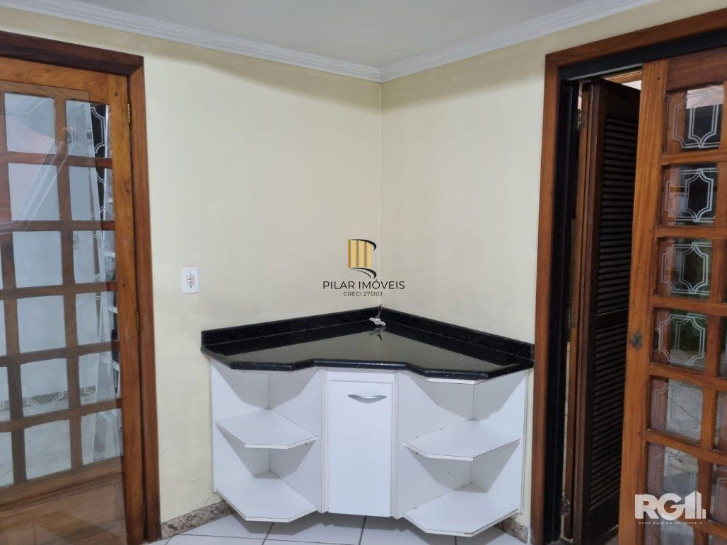 Casa 4 dormitórios no bairro Ermo