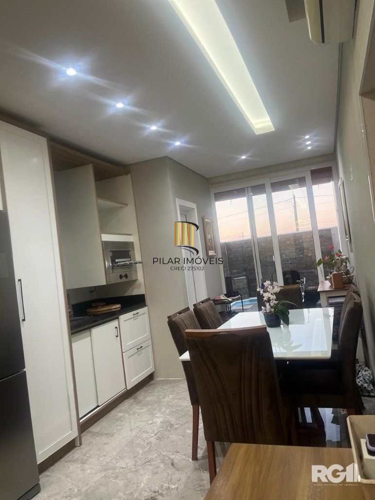 Casa com 3 Dormitorios 1 suite
